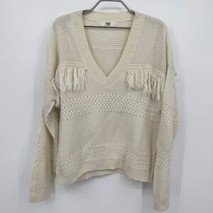 Jack by BB Dakota V-Neck Fringe Sweater size M